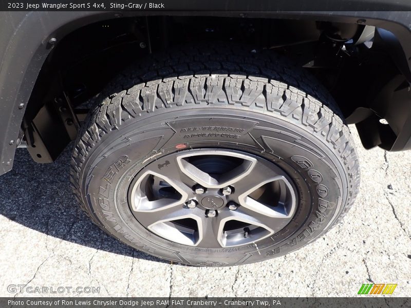 Sting-Gray / Black 2023 Jeep Wrangler Sport S 4x4
