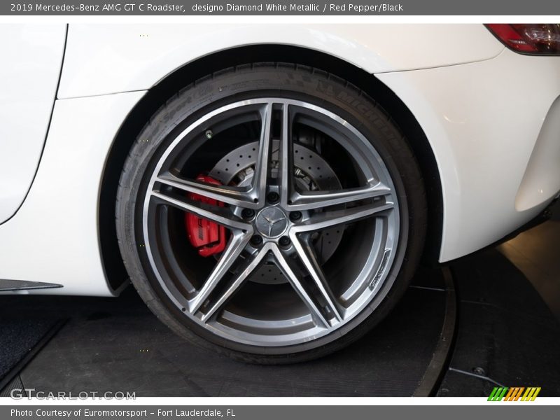 designo Diamond White Metallic / Red Pepper/Black 2019 Mercedes-Benz AMG GT C Roadster
