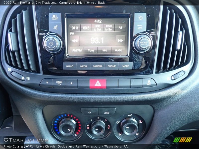 Controls of 2022 ProMaster City Tradesman Cargo Van