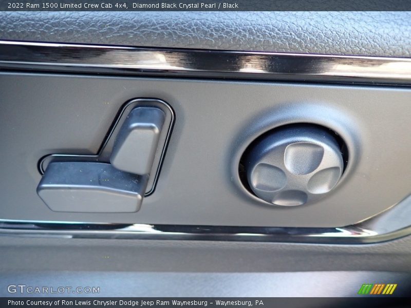 Diamond Black Crystal Pearl / Black 2022 Ram 1500 Limited Crew Cab 4x4