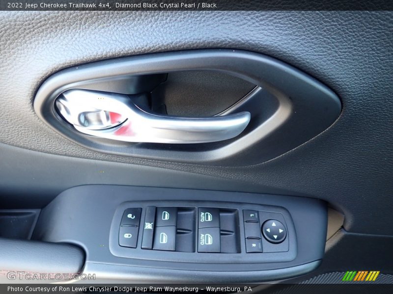 Diamond Black Crystal Pearl / Black 2022 Jeep Cherokee Trailhawk 4x4