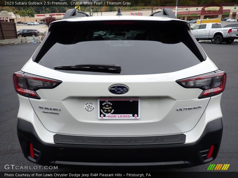 Crystal White Pearl / Titanium Gray 2020 Subaru Outback 2.5i Premium