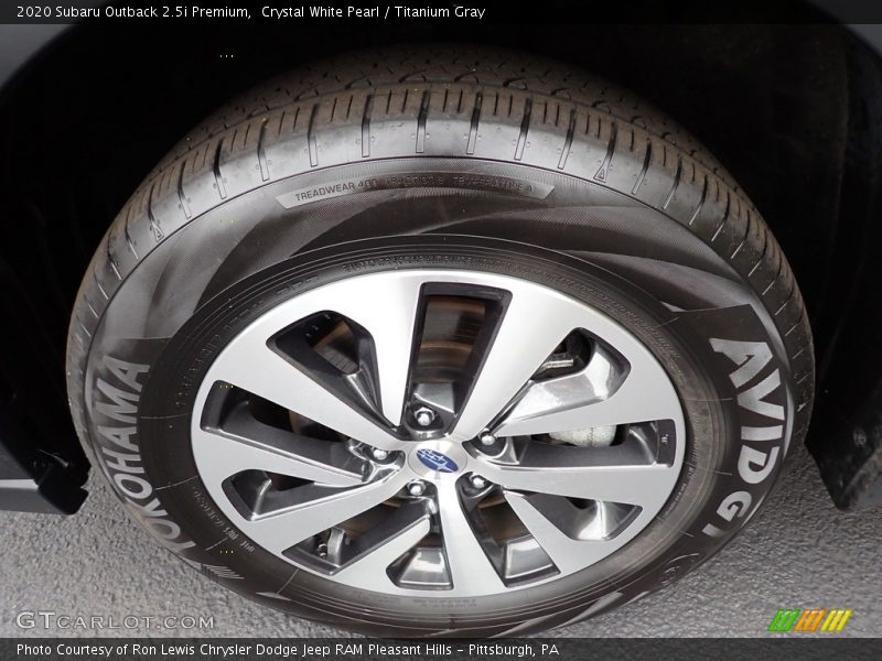 Crystal White Pearl / Titanium Gray 2020 Subaru Outback 2.5i Premium