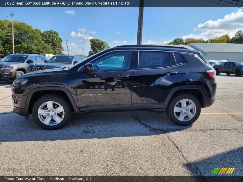 Diamond Black Crystal Pearl / Black 2022 Jeep Compass Latitude 4x4