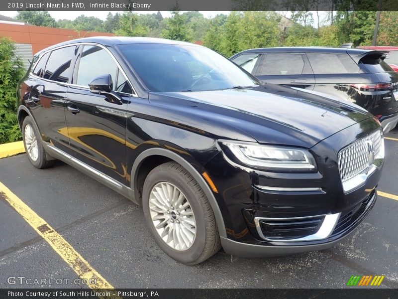 Infinite Black / Ebony 2019 Lincoln Nautilus FWD