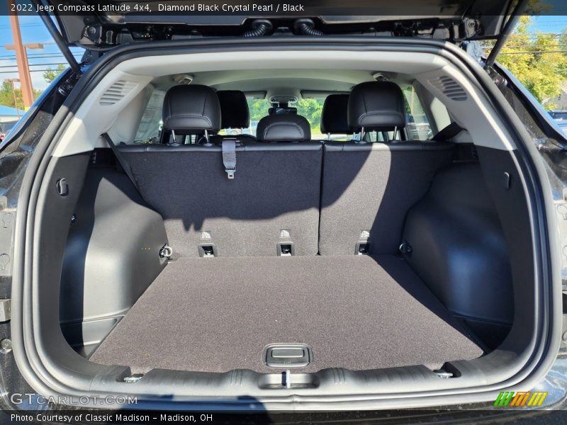 Diamond Black Crystal Pearl / Black 2022 Jeep Compass Latitude 4x4