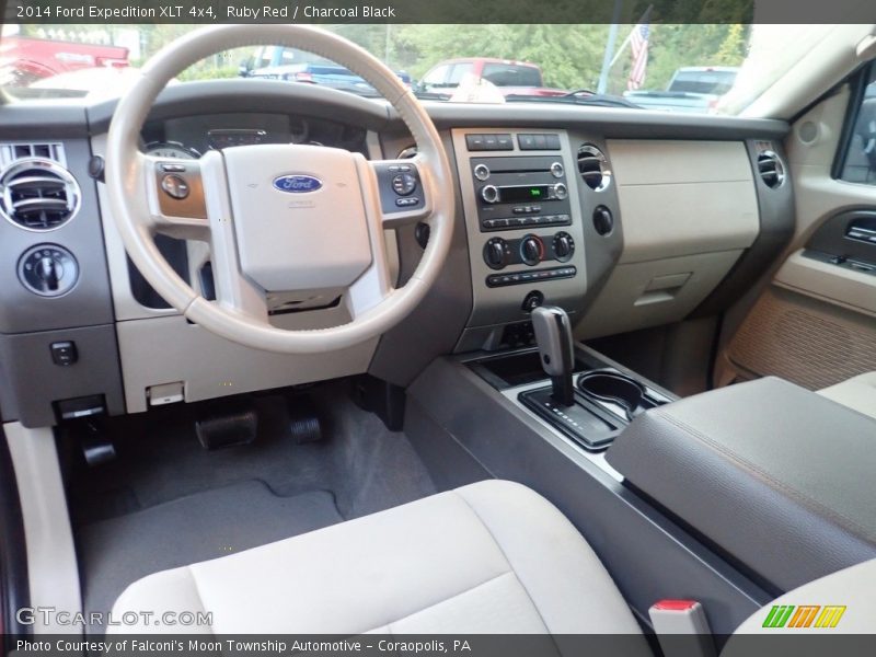 2014 Expedition XLT 4x4 Charcoal Black Interior