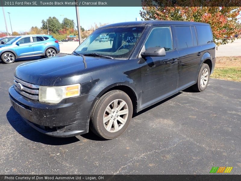 Tuxedo Black Metallic / Charcoal Black 2011 Ford Flex SE