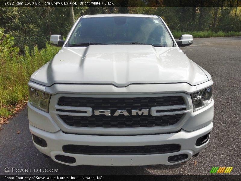 Bright White / Black 2022 Ram 1500 Big Horn Crew Cab 4x4
