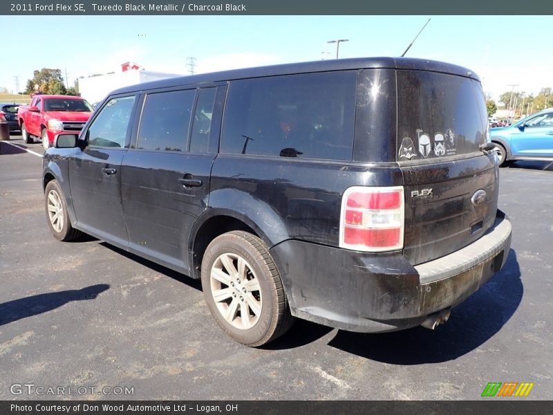 Tuxedo Black Metallic / Charcoal Black 2011 Ford Flex SE