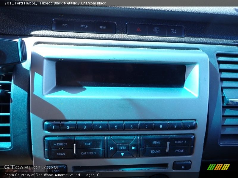 Tuxedo Black Metallic / Charcoal Black 2011 Ford Flex SE