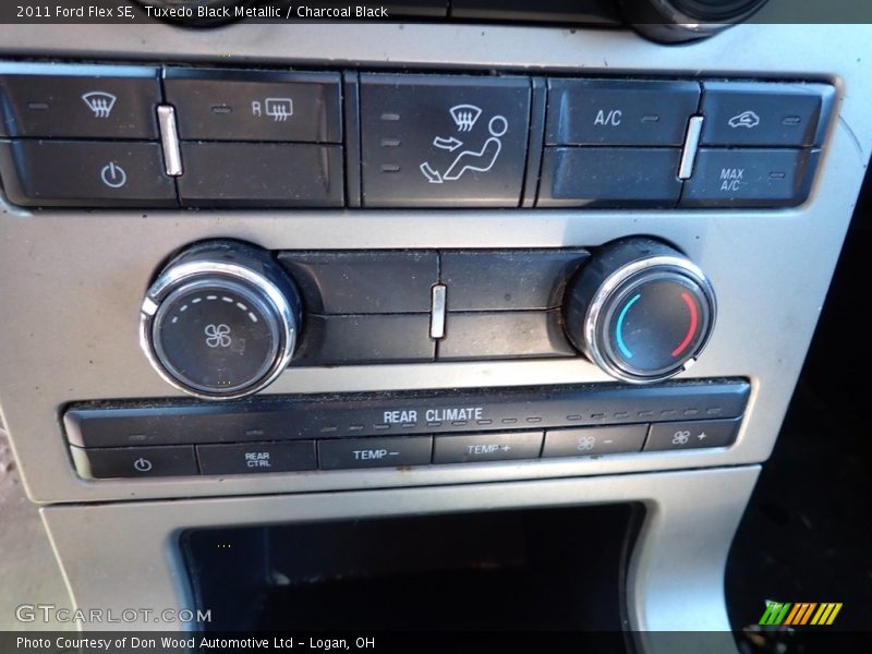 Tuxedo Black Metallic / Charcoal Black 2011 Ford Flex SE