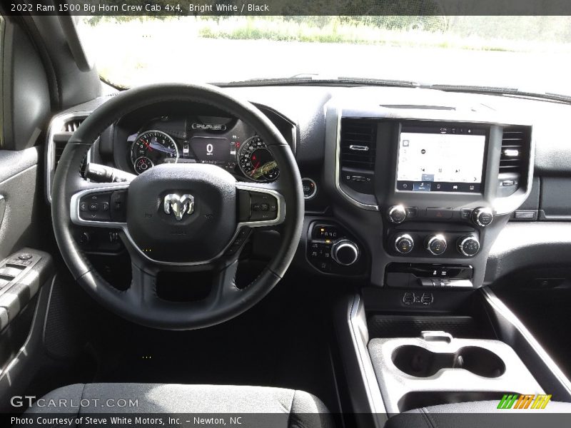 Bright White / Black 2022 Ram 1500 Big Horn Crew Cab 4x4