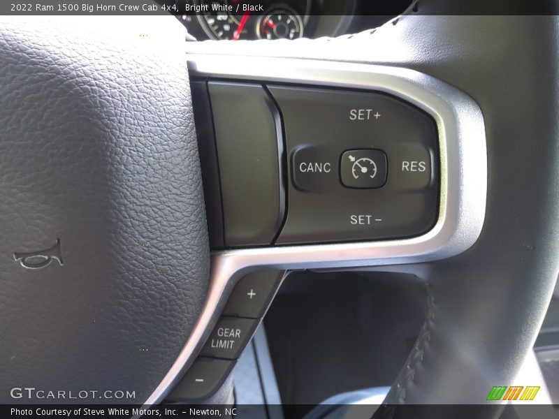 Bright White / Black 2022 Ram 1500 Big Horn Crew Cab 4x4