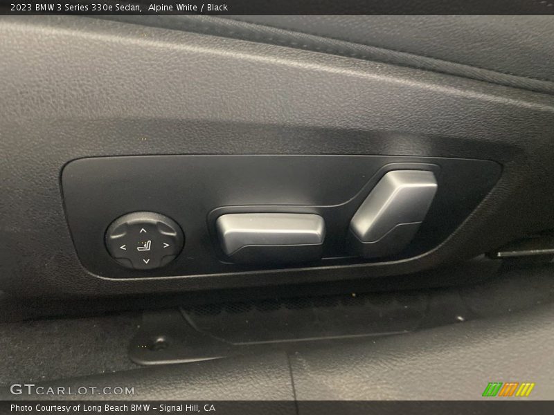Alpine White / Black 2023 BMW 3 Series 330e Sedan