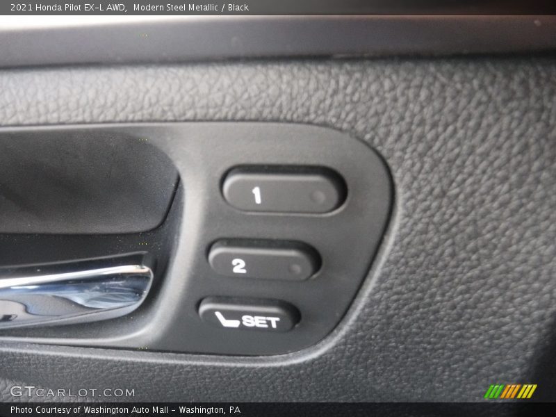 Modern Steel Metallic / Black 2021 Honda Pilot EX-L AWD