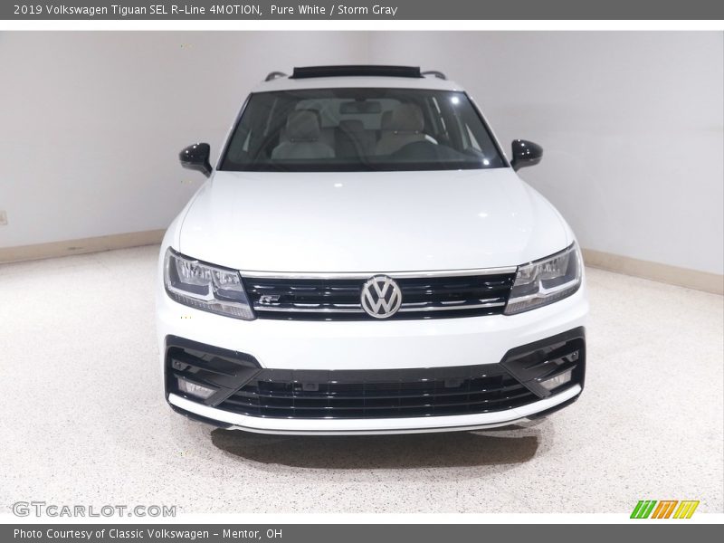 Pure White / Storm Gray 2019 Volkswagen Tiguan SEL R-Line 4MOTION