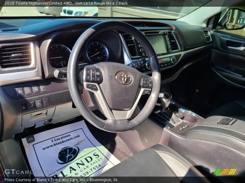 Ooh La La Rouge Mica / Black 2018 Toyota Highlander Limited AWD