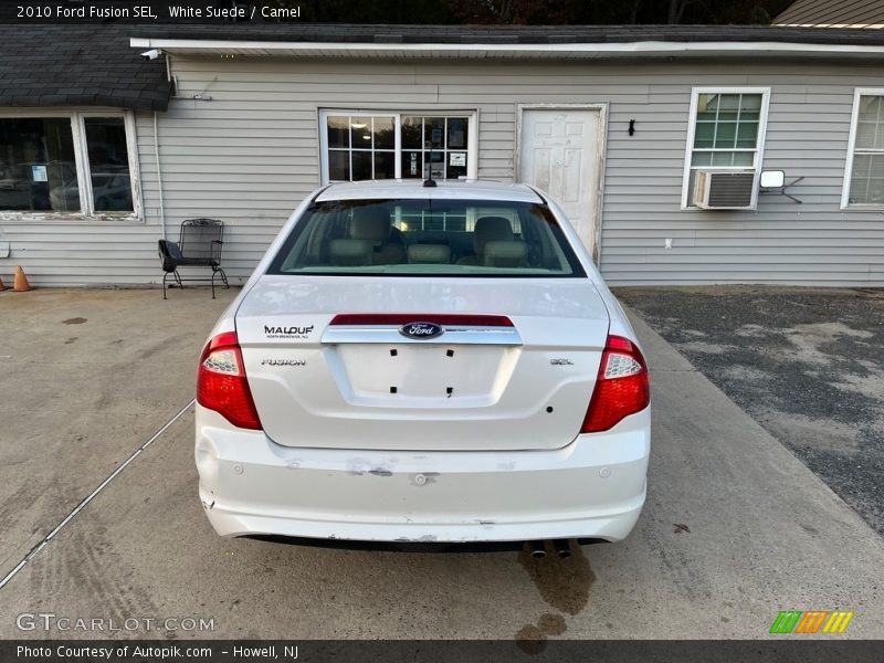 White Suede / Camel 2010 Ford Fusion SEL