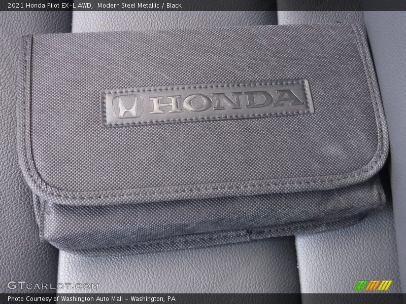 Modern Steel Metallic / Black 2021 Honda Pilot EX-L AWD