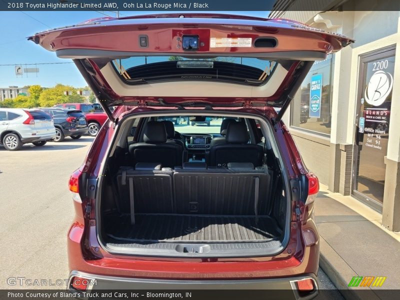Ooh La La Rouge Mica / Black 2018 Toyota Highlander Limited AWD