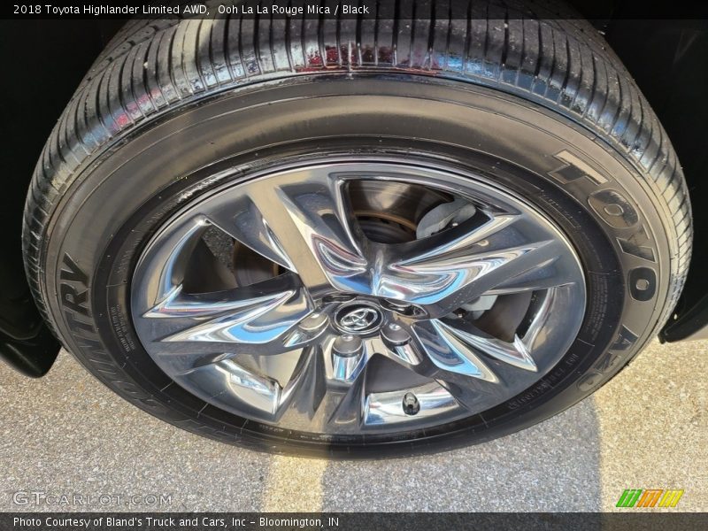 Ooh La La Rouge Mica / Black 2018 Toyota Highlander Limited AWD