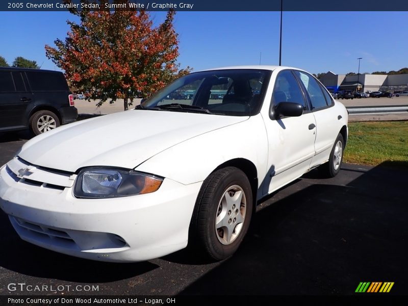 Summit White / Graphite Gray 2005 Chevrolet Cavalier Sedan