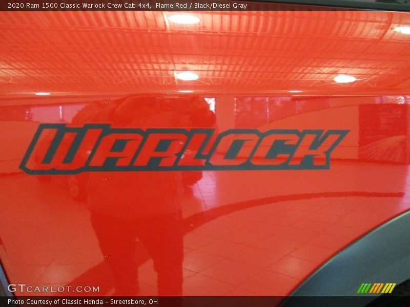 Flame Red / Black/Diesel Gray 2020 Ram 1500 Classic Warlock Crew Cab 4x4