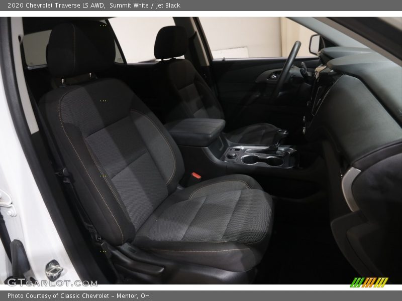 Summit White / Jet Black 2020 Chevrolet Traverse LS AWD