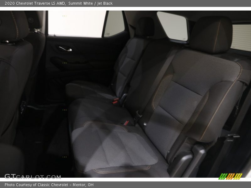 Summit White / Jet Black 2020 Chevrolet Traverse LS AWD