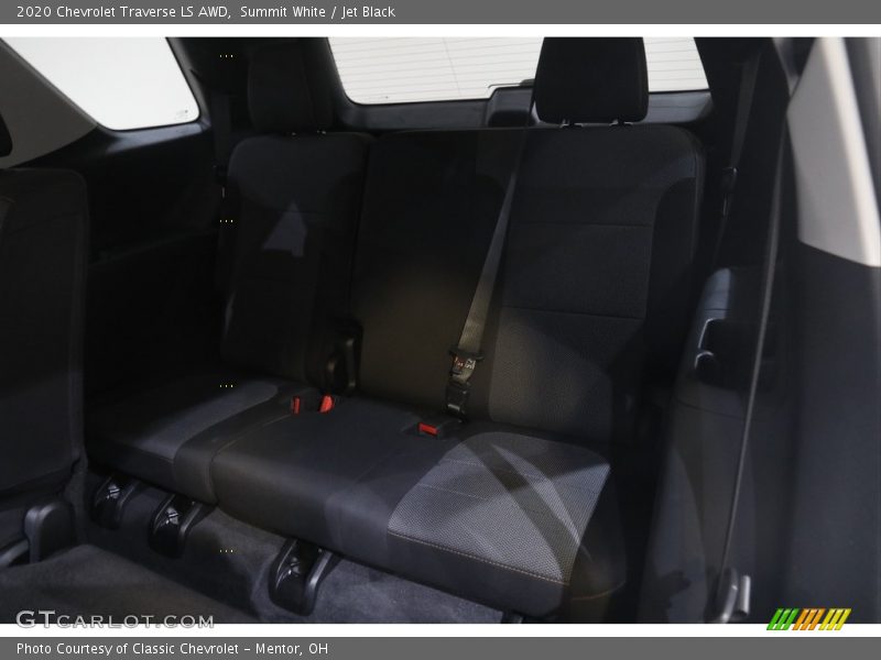 Summit White / Jet Black 2020 Chevrolet Traverse LS AWD