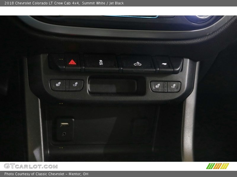 Summit White / Jet Black 2018 Chevrolet Colorado LT Crew Cab 4x4