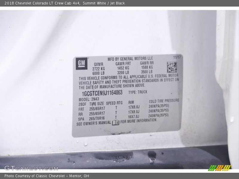 Summit White / Jet Black 2018 Chevrolet Colorado LT Crew Cab 4x4