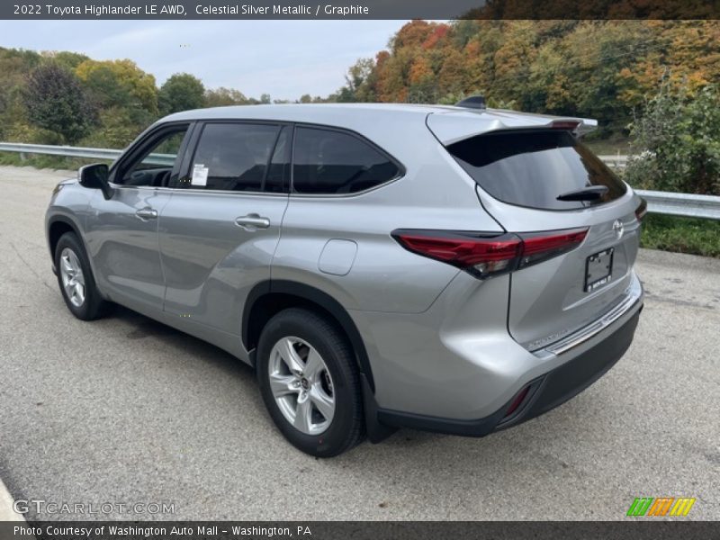 Celestial Silver Metallic / Graphite 2022 Toyota Highlander LE AWD