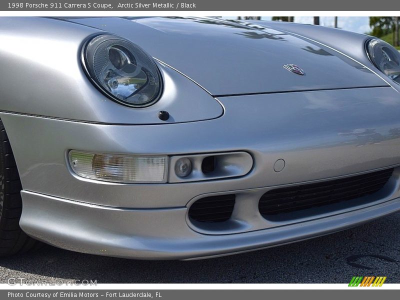 Arctic Silver Metallic / Black 1998 Porsche 911 Carrera S Coupe