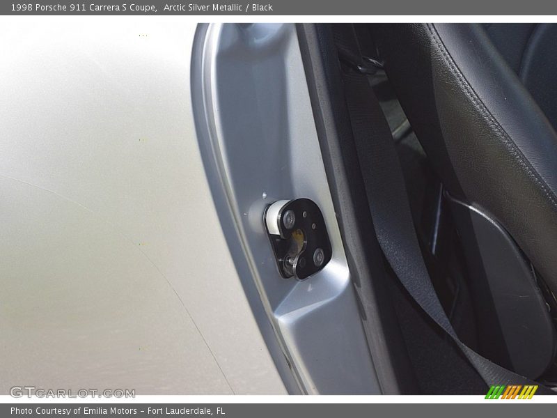 Arctic Silver Metallic / Black 1998 Porsche 911 Carrera S Coupe