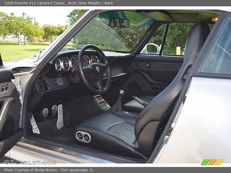 Front Seat of 1998 911 Carrera S Coupe