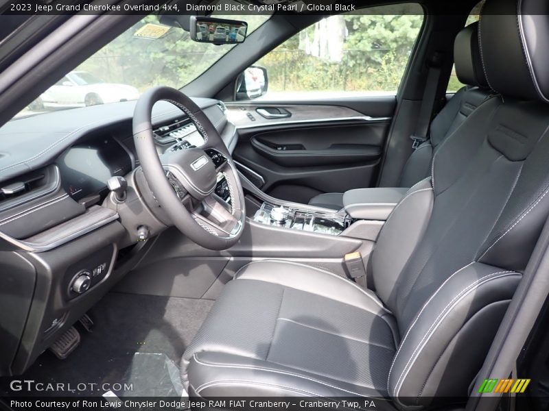  2023 Grand Cherokee Overland 4x4 Global Black Interior