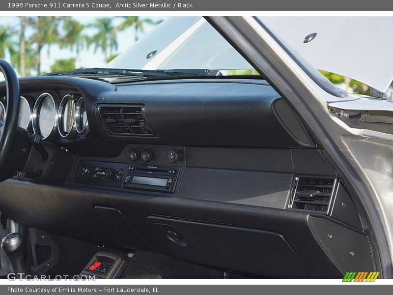 Arctic Silver Metallic / Black 1998 Porsche 911 Carrera S Coupe