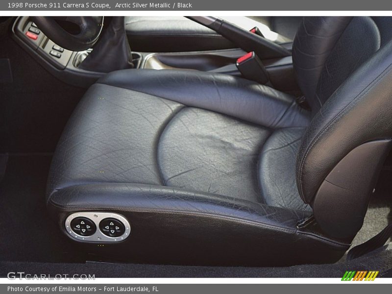 Front Seat of 1998 911 Carrera S Coupe