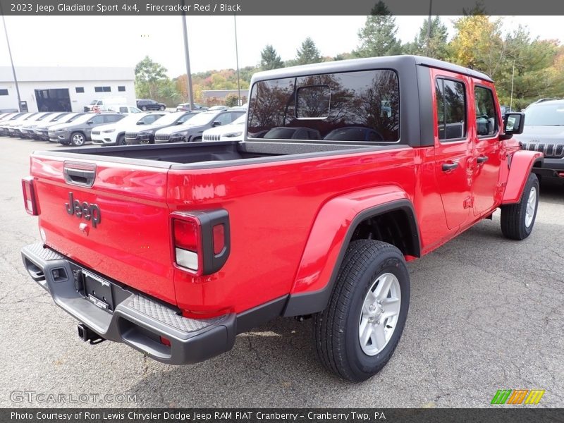 Firecracker Red / Black 2023 Jeep Gladiator Sport 4x4