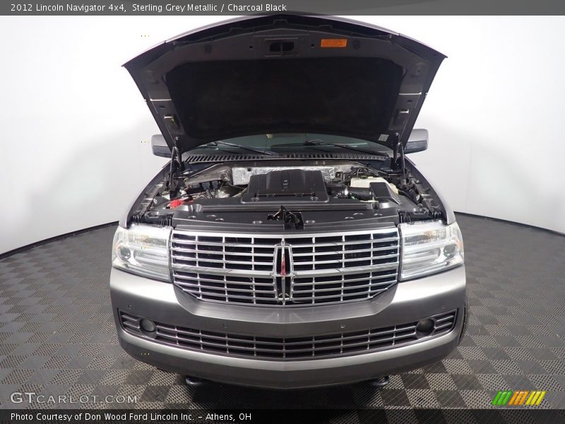 Sterling Grey Metallic / Charcoal Black 2012 Lincoln Navigator 4x4