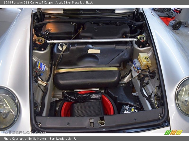  1998 911 Carrera S Coupe Trunk
