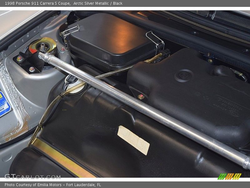 Arctic Silver Metallic / Black 1998 Porsche 911 Carrera S Coupe