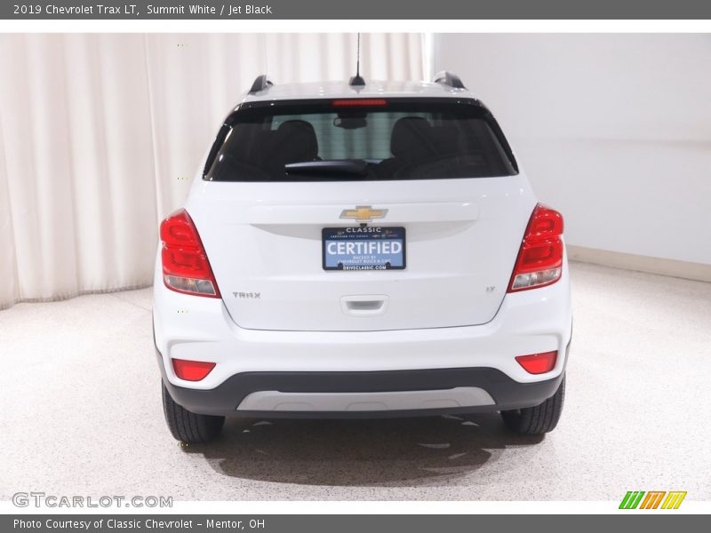 Summit White / Jet Black 2019 Chevrolet Trax LT
