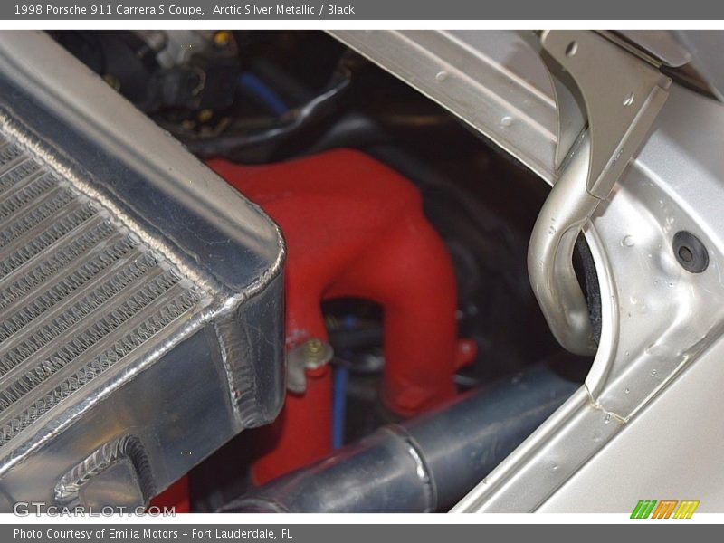 Arctic Silver Metallic / Black 1998 Porsche 911 Carrera S Coupe