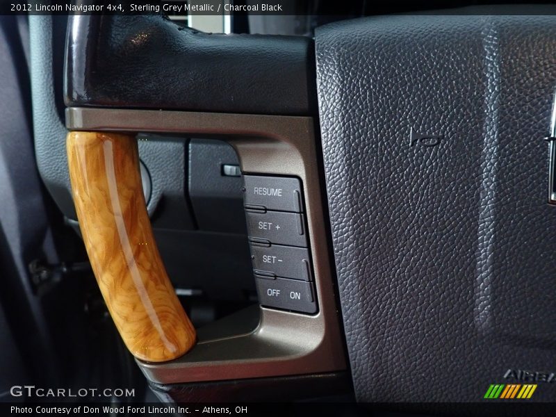 Sterling Grey Metallic / Charcoal Black 2012 Lincoln Navigator 4x4