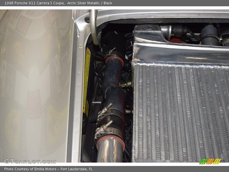 Arctic Silver Metallic / Black 1998 Porsche 911 Carrera S Coupe
