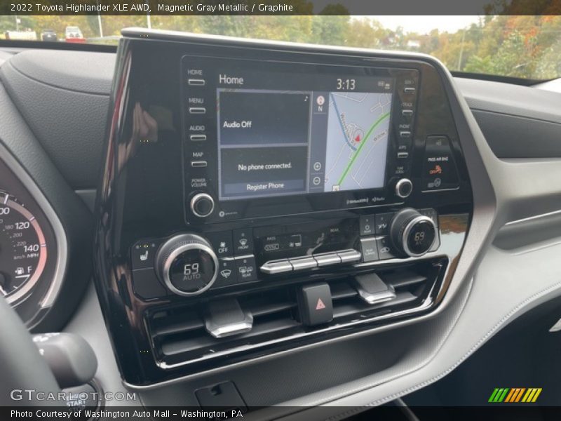 Magnetic Gray Metallic / Graphite 2022 Toyota Highlander XLE AWD