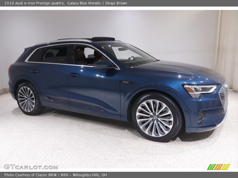  2019 e-tron Prestige quattro Galaxy Blue Metallic